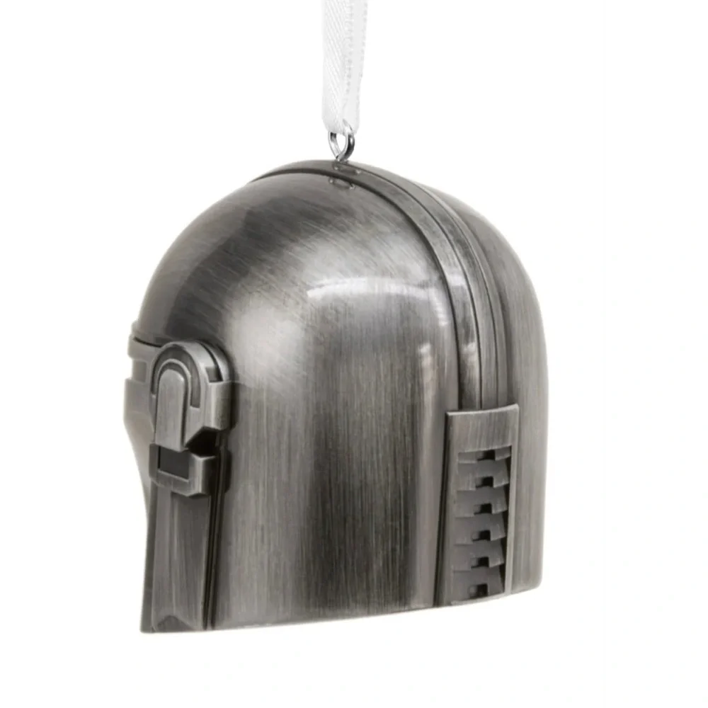 Hallmark Star Wars Premium Metal Mandalorian Helmet Christmas Ornament (NWT)